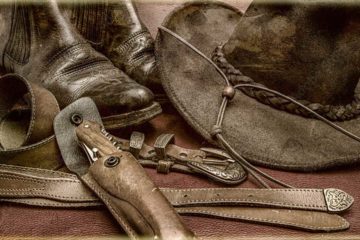 How to Wear a Boot Knife with Cowboy Boots
